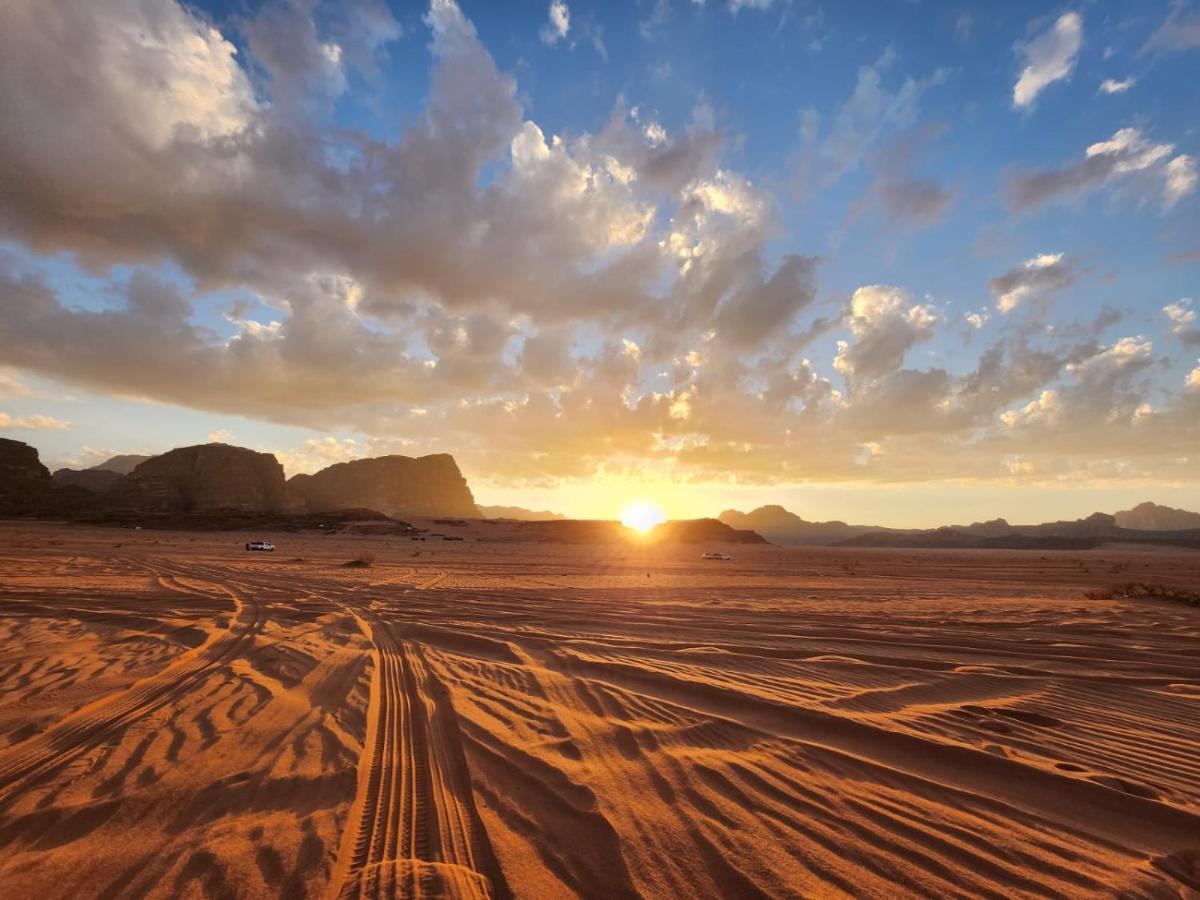 White Desert Camp วาดิรัม ภายนอก รูปภาพ